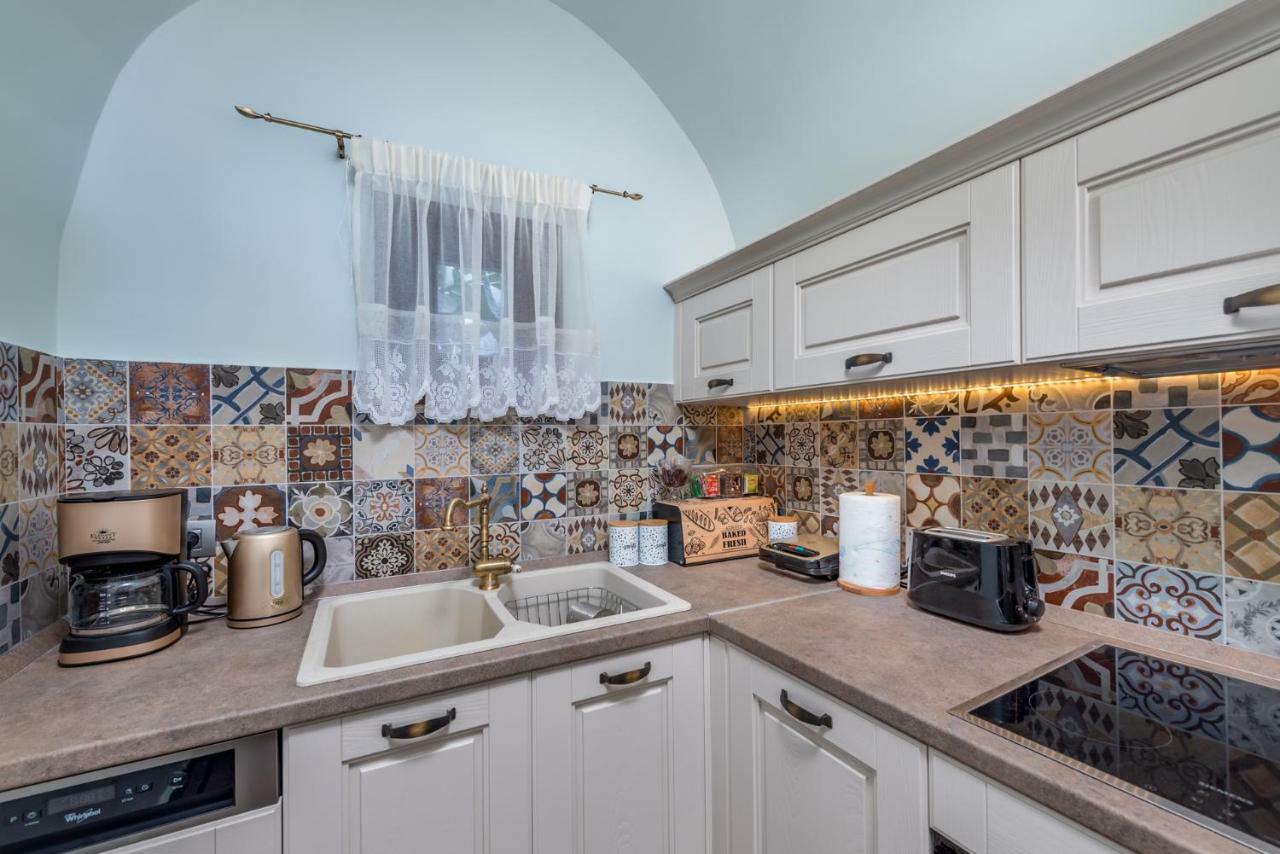 Bibliotheque Apartment Rhodes City Екстериор снимка